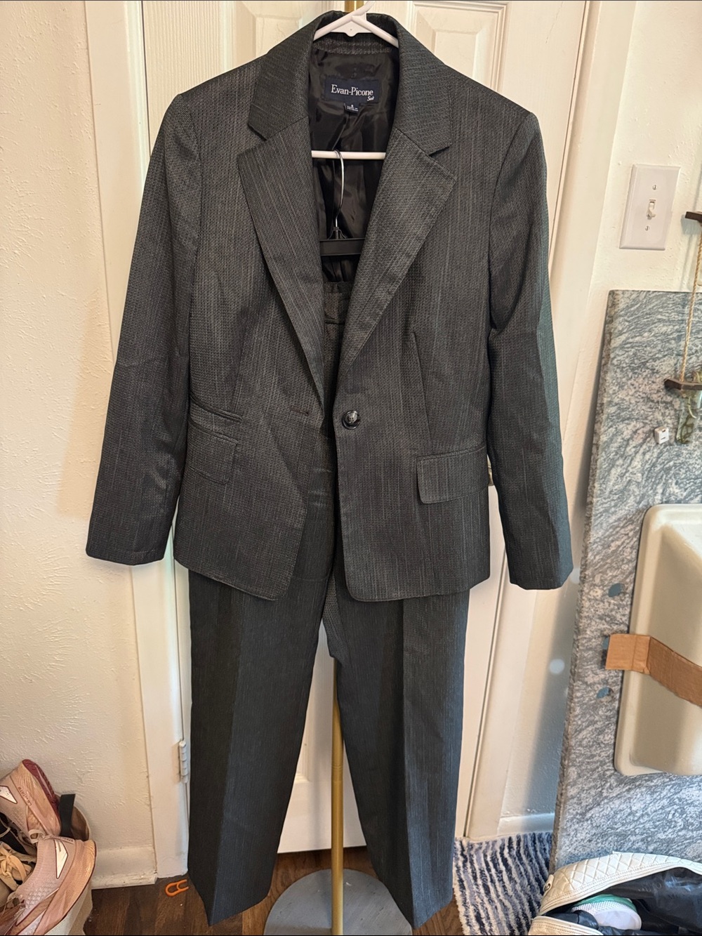 Evan-Picone Women’s Gray Pant Suit Set Size 8 Career Office Blazer Trousers